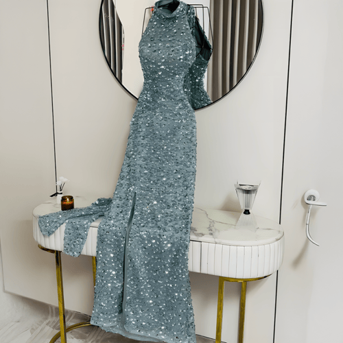 فستان تركوازي فاتح