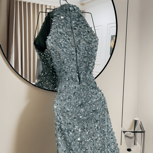 فستان تركوازي فاتح