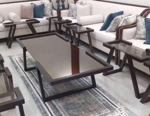 طقم طاولات 7قطع طقم انيق وجديد زجاج بني شفاف