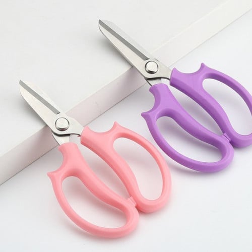 مقص الزهور والأعشاب