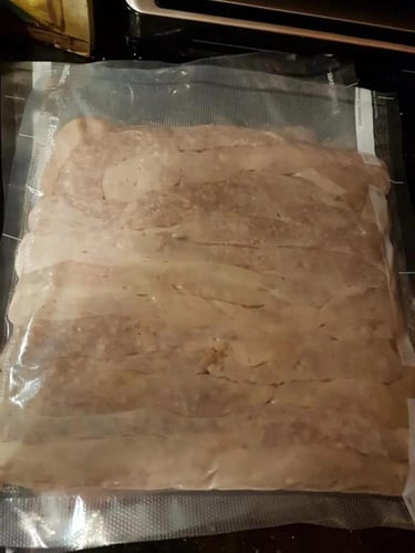 سندونات نظيفة و محشية وجاهزة للطبخ أو التفريز