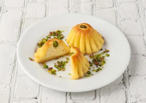 1كغ حبات غريبة بالقشطة قطعة