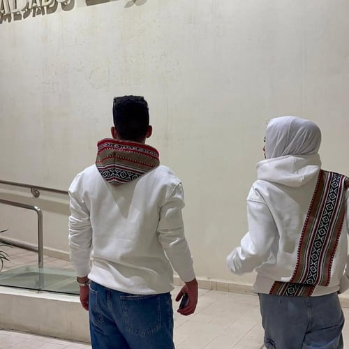 بلوفر مطرز بسدو انيق - متجر تفاصيل