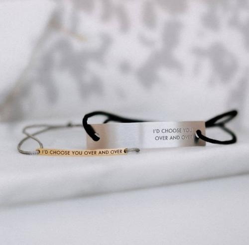 اساور صديقات تصميم حسب اختيارك