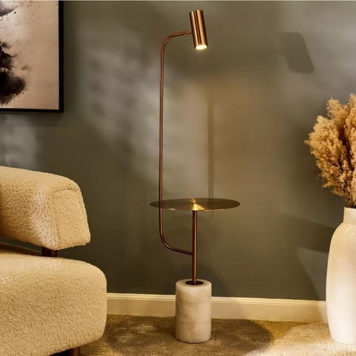 مصباح أرضي طويل معدني حديث مع رف