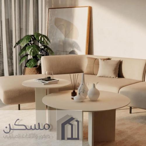 طقم طاولات خشب يتكون من طاولة وسطية وطاولة جانبية