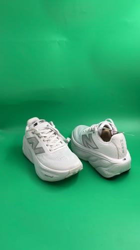 حذاء نسائي من ماركة نيوبلانس New balance
