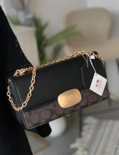 تشكيلة جديدة من حقائب اليد النسائية ماركة كوتش(Coa...