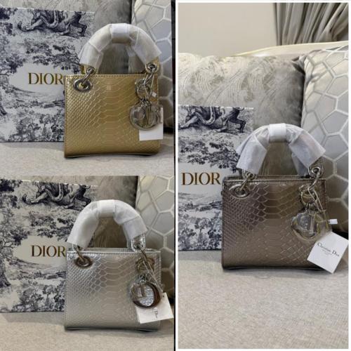تشكيلة شنط ديور النسائية الفاخرة – اختاري ستايلك