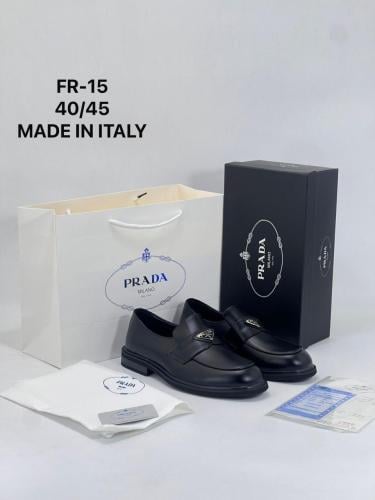 حذاء رجالي لوفر من ماركة برادا(Prada)