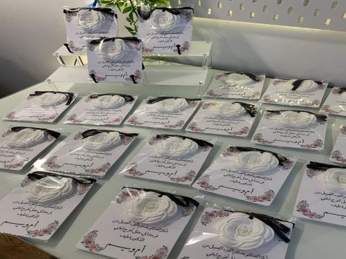 فواحات عطريه مع الكرت او بدون