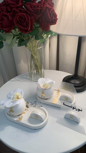 أطقم ضيافة مع قلتر ذهبي مع اكريلك اوكرت