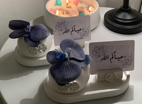 أطقم ضيافة ابيض مع ورد ديكور