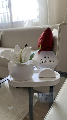 أطقم ضيافة ابيض مع اكريلك ورد