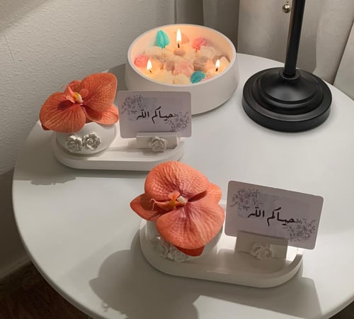 أطقم ضيافة ابيض مع ورد ديكور