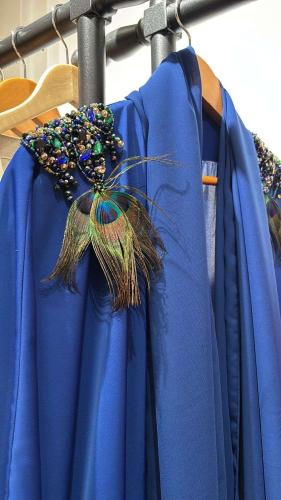 عباية الطاووس