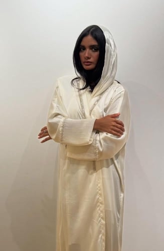 عباية الؤلؤ