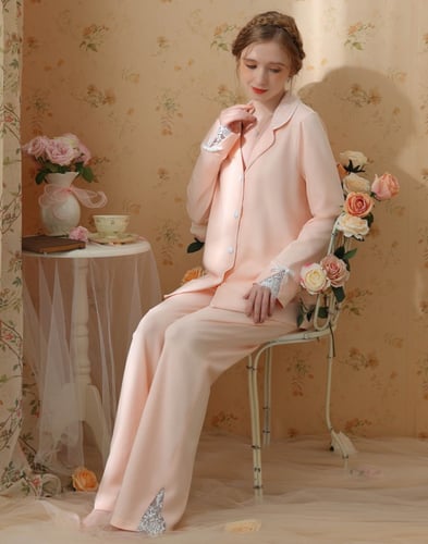 بيجاما القطن الناعمة بتفاصيل دانتيل أنيقة-d1