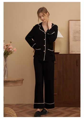 طقم بيجاما نسائي مريح وناعم من قماش المودال والفيس...