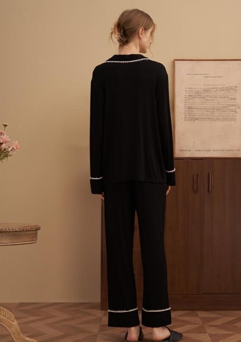 طقم بيجاما نسائي مريح وناعم من قماش المودال والفيس...