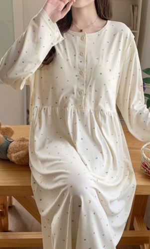 قميص+ بيجاما الأمومة من القطن المخلوط بتفاصيل أنيق...