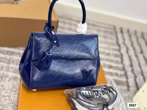 LV Cluni bag