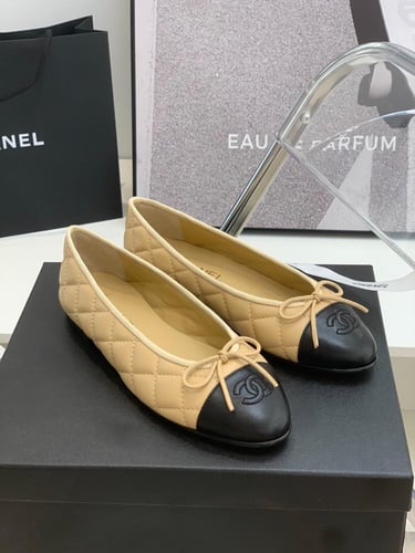Chanel ballerina flat