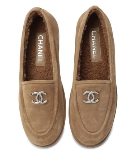 Chanel Loafers فلات