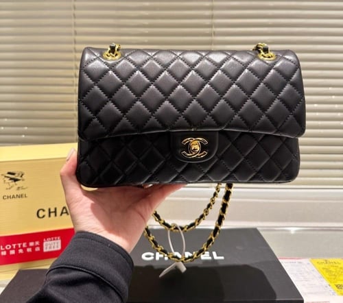 Chanel classic