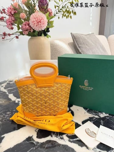 Goyard Beluga Mini Bag