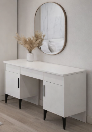 Modern white hairstyle | Masar Home