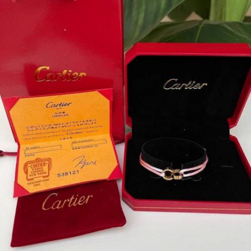 سوارة من ماركة كارتير