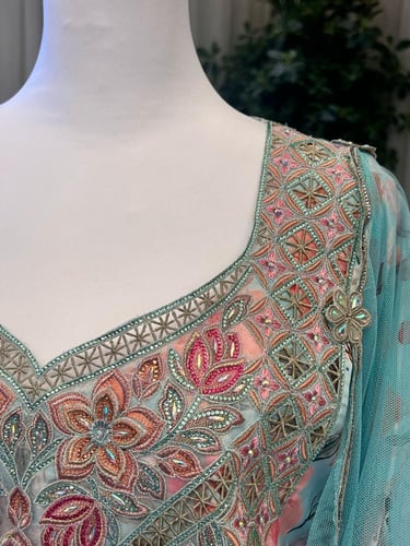 نشل - تيفاني