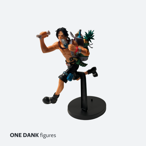 Figure إيس من ون بيس