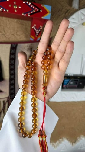 سبحة زعفران عسلي