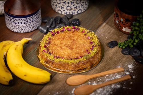 كنافة قشطة وموز