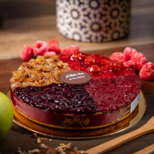 تشيز كيك مكس ( توت ازرق او احمر - تفاح وكراميل - ف...