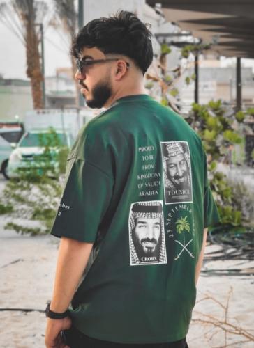 تيشرت وطني تصميم المؤسس و ولي العهد- متجر الرياض