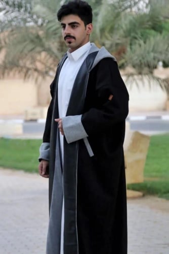 فروه قماش جوخ بإمكانك لبسها على الجهتين رمادي و أس...