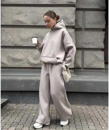 طقم شتوي انيق وفاخر- متجر الرياض