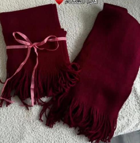 شال الكنود الون الاكثر طلب