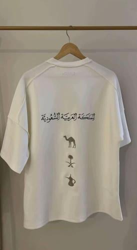 تيشيرت اليوم الوطني - الجهتين- متجر الرياض