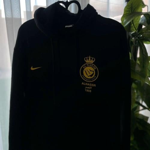 بلوفر النصر بشكل جديد