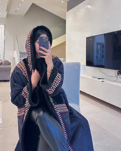 فروة سدو مبطنة فرو اللوان: اسود