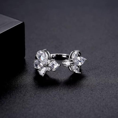 طقم كامل للمناسبات الفاخره – زركون لامع بتصميم متك...