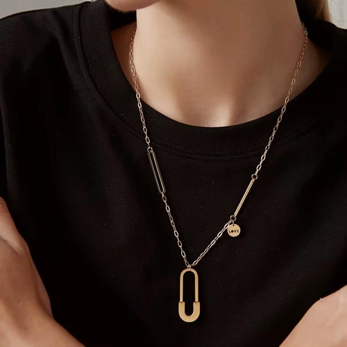 سلسال مقاوم للصدأ – أناقة عملية بلمسة ذهبية