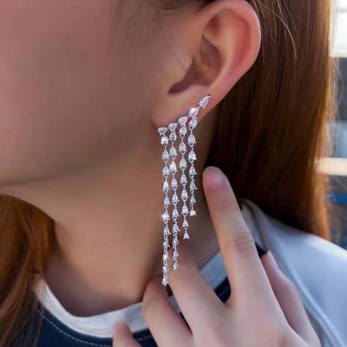 حلق سوليتير تصميم ألماس