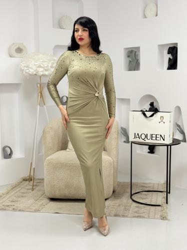 فستان بلون الزيتوني الفاتح بتصميم درابيه أنيق