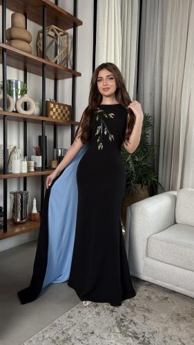 فستان أسود بفخامة تخطف القلب من أول نظرة