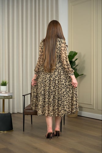 فستان ميدي نمري باكمام طويل